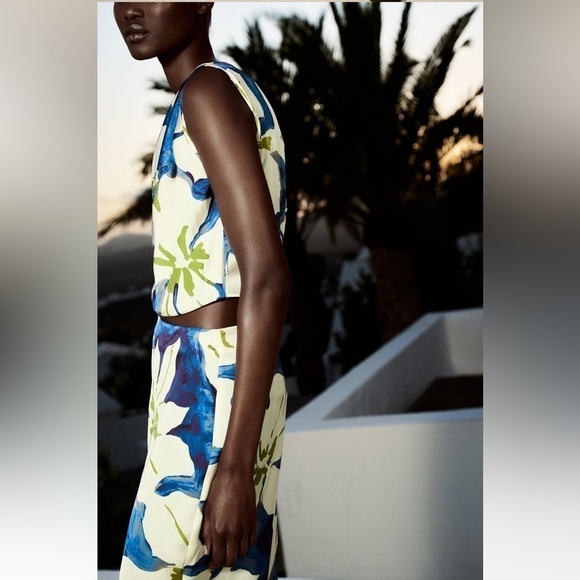 New ZARA Floral Print Jumpsuit - Picture 2 of 9